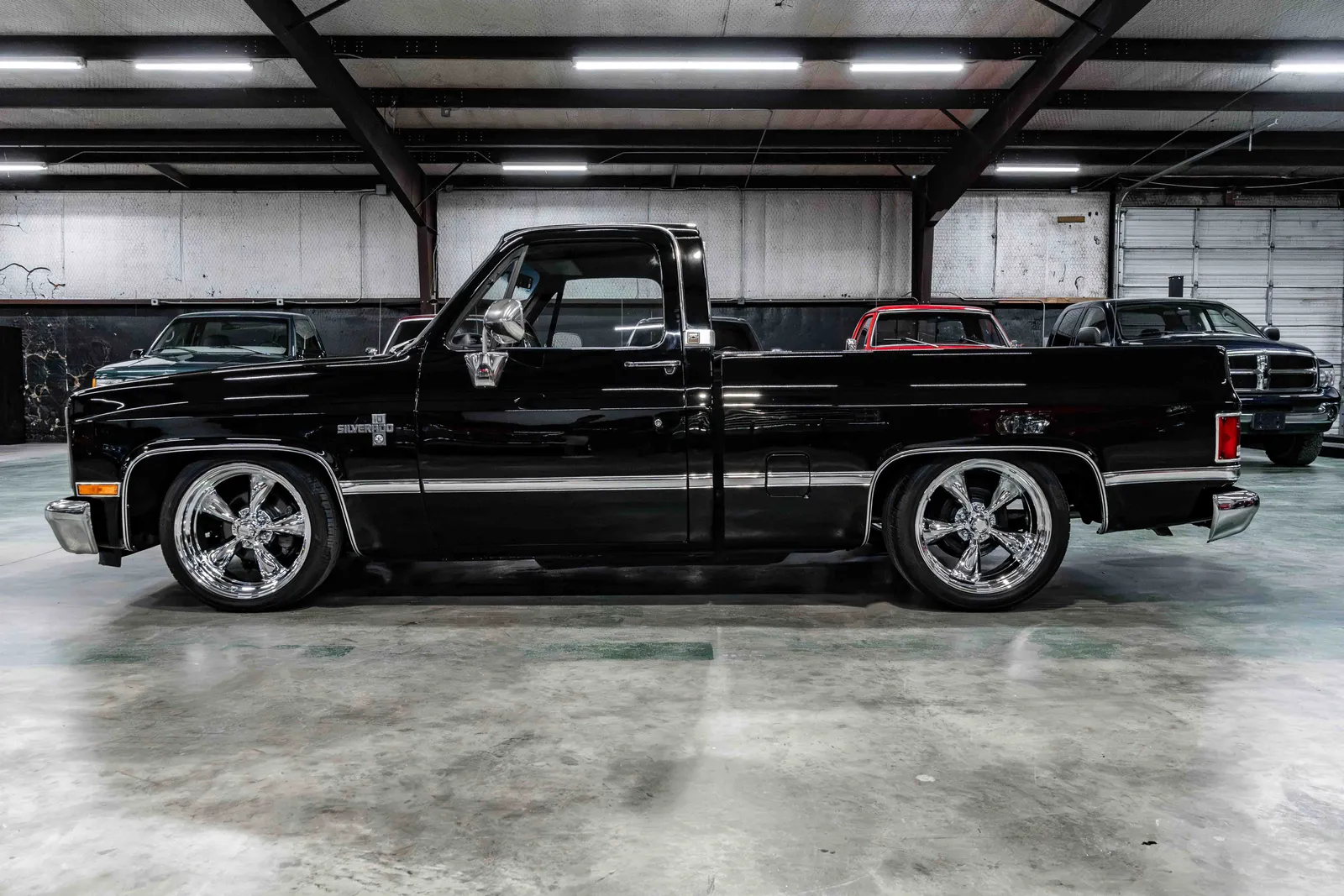 1987-Chevrolet-C10-Black-168878-34.jpg